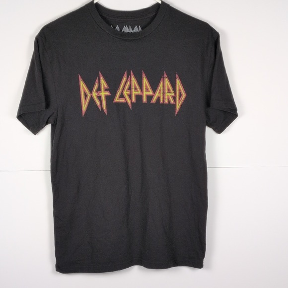 Def Leppard Tops - Def Leppard Logo Graphic T-shirt Unisex Medium Black Short Sleeve Music